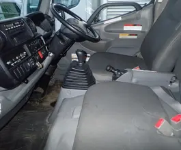 Автовышка Автовышка  HINO 300 2013 года б/у фото 3