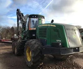 Харвестер John Deere 1270E 2010 года б/у фото 4