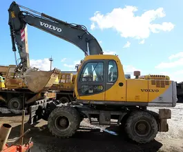 Экскаватор Volvo EW 170 2003 года б/у фото 3