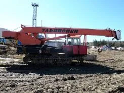 Гусеничный кран Ульяновец МКТ - 25.9 2012 года б/у фото 3