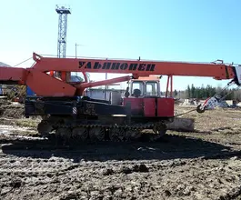 Гусеничный кран Ульяновец МКТ - 25.9 2012 года б/у фото 3