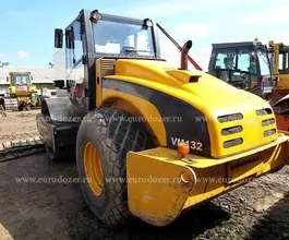 Дорожный каток JCB Vibromax VM 132D 2007 года б/у фото 4
