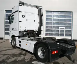 Тягач Седельный тягач Mercedes-Benz Actros 2015 года б/у фото 5