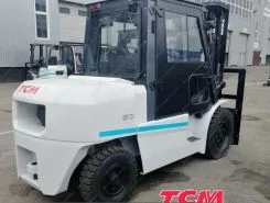Вилочный погрузчик TCM FD50 2018 года б/у