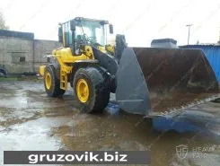Фронтальный погрузчик Volvo L120F 2010 года б/у