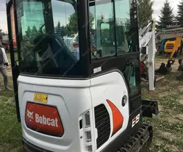 Экскаватор Bobcat E19 2017 года новый фото 3