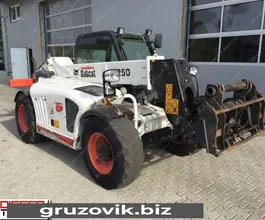 Телескопический погрузчик Bobcat T2250 2013 года б/у