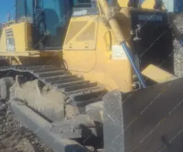 Экскаватор Komatsu D65EX-16 2012 года б/у