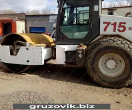 Дорожный каток Bomag R715 2006 года б/у