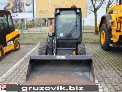 Фронтальный погрузчик JCB 155 2016 года б/у