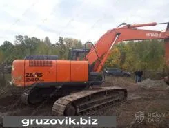 Экскаватор Hitachi ZX240LC 2013 года б/у