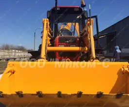 Экскаватор-погрузчик ЧЛМЗ ДЭМ-1143 2015 года б/у