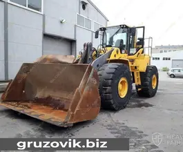 Фронтальный погрузчик Volvo L220F 2010 года б/у