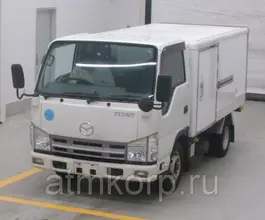 Рефрижератор Фургон  Mazda 2012 года б/у