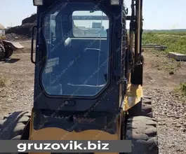 Фронтальный погрузчик Caterpillar 242В 2013 года новый фото 3