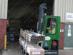 Вилочный погрузчик COMBILIFT C2500 2018 года б/у