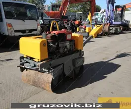 Дорожный каток Sakai HS65ST 2002 года б/у фото 3