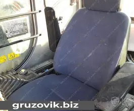Экскаватор Hitachi ZX200LC 2005 года б/у фото 2