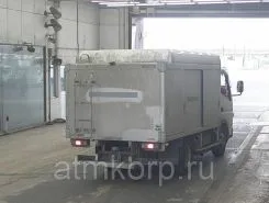 Автофургон Автофургон  Mitsubishi 2012 года б/у фото 2