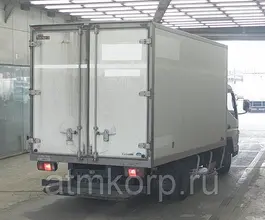 Рефрижератор Фургон  Mitsubishi 2010 года б/у фото 2
