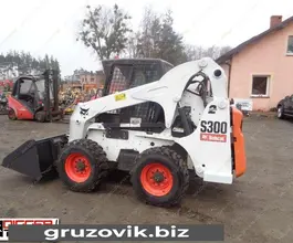 Фронтальный погрузчик Bobcat S300 2007 года б/у фото 4