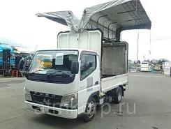 Тентованный грузовик Тентованный грузовик  Mitsubishi 2010 года б/у