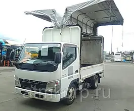 Тентованный грузовик Тентованный грузовик  Mitsubishi 2010 года б/у