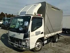 Тентованный грузовик Тентованный грузовик  Mitsubishi 2010 года б/у