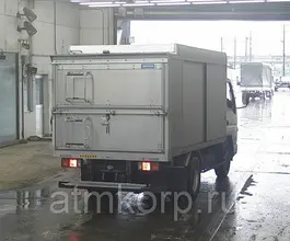 Автофургон Автофургон  Mitsubishi 2009 года б/у фото 2