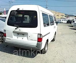 Микроавтобус Mitsubishi DELICA SKP2VM 2011 года б/у фото 3