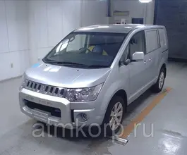 Микроавтобус Mitsubishi DELICA D5 CV1W 2015 года б/у фото 2