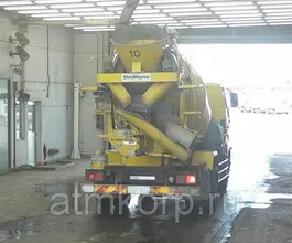 Бетоносмеситель Бетоносмеситель  Mitsubishi FUSO 2010 года б/у фото 2