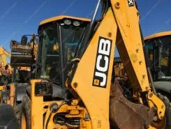 Экскаватор-погрузчик JCB 4CX 2012 года б/у фото 3