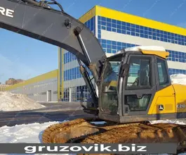 Экскаватор John Deere E210 LC 2013 года б/у