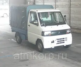 Тентованный грузовик Тентованный грузовик  Mitsubishi 2009 года б/у