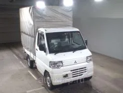 Тентованный грузовик Тентованный грузовик  Mitsubishi 2012 года б/у