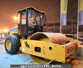 Дорожный каток SEM 512 2018 года б/у
