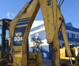 Экскаватор-погрузчик Komatsu WB93S-5 2011 года б/у фото 4