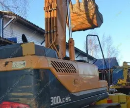 Экскаватор Hyundai R 300LC-9S 2013 года б/у фото 4