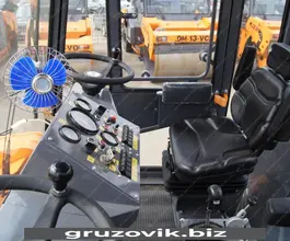 Дорожный каток ЗАВОД ДОРОЖНЫХ МАШИН DM-10-VC 2019 года б/у фото 2