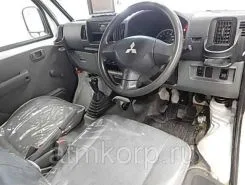 Тентованный грузовик Тентованный грузовик  Mitsubishi 2011 года б/у фото 3