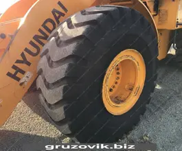 Фронтальный погрузчик Hyundai HL 770-7A 2008 года б/у фото 3