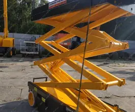 Штабелер Haulotte Compact 8 2002 года б/у фото 2