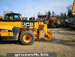 Вилочный погрузчик JCB LOADALL 540-170 2013 года б/у фото 5