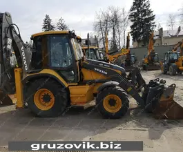 Экскаватор-погрузчик Volvo BL71 2014 года б/у фото 3
