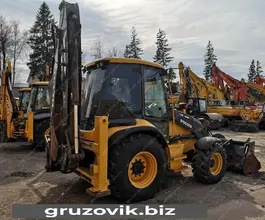 Экскаватор-погрузчик Volvo BL71 2014 года б/у фото 4