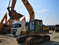 Экскаватор Caterpillar 320D L 2011 года б/у