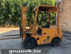 Вилочный погрузчик Toyota 02-FD25 1977 года б/у
