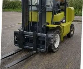 Вилочный погрузчик Clark GC 50 2000 года б/у
