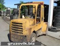 Вилочный погрузчик HYSTER H80 1984 года б/у фото 3